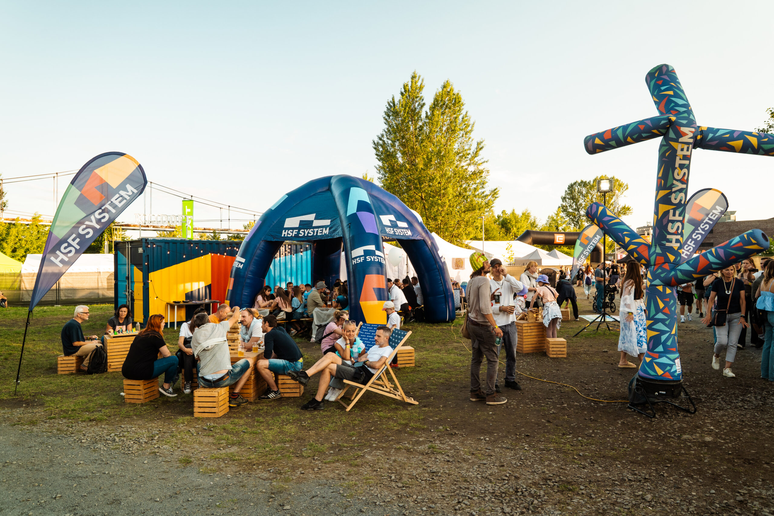 Bavíme se spolu – v&nbsp;kancelářích i&nbsp;venku